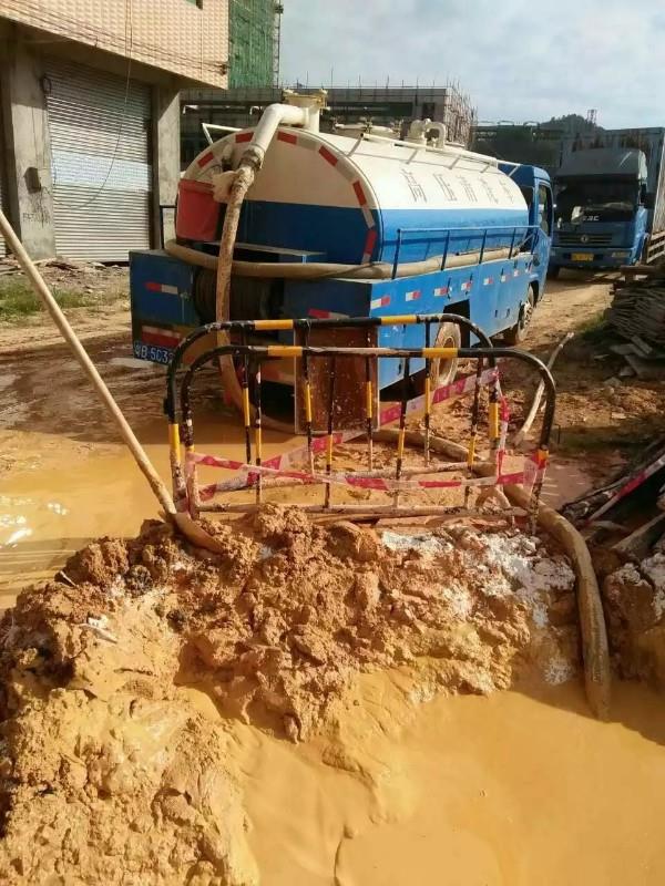 滨湖工地淤泥清淤