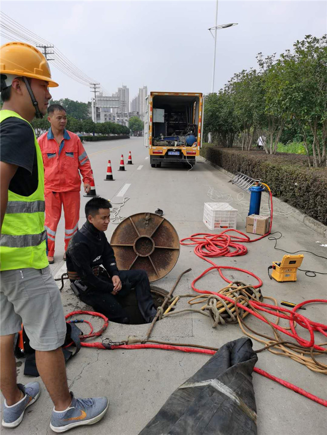 滨湖翻衬法管道修复技术主要工序